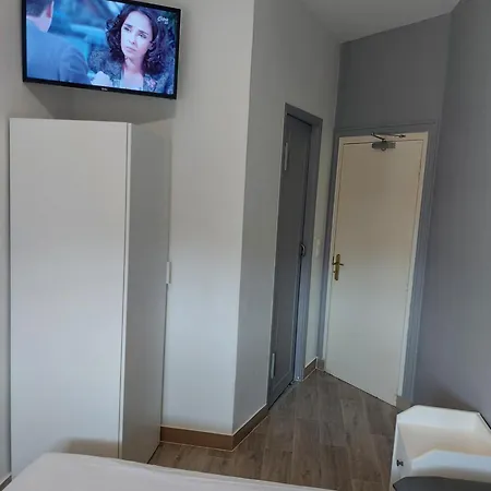 Ardenn'hotel 2* Reims