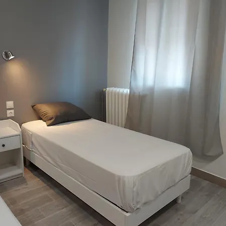 Ardenn'hotel 2* Reims