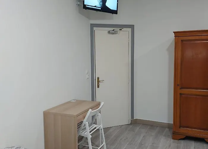 Ardenn'hotel מלון 2*