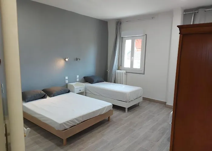 מלון Ardenn'hotel 2*
