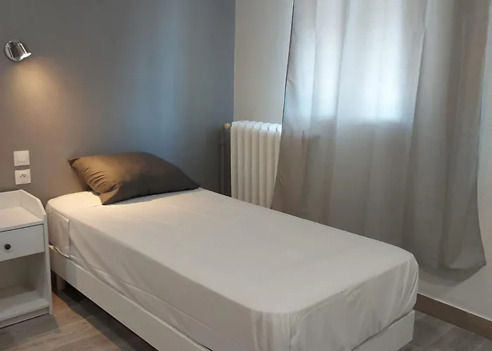 Ardenn'hotel 2* ריימס