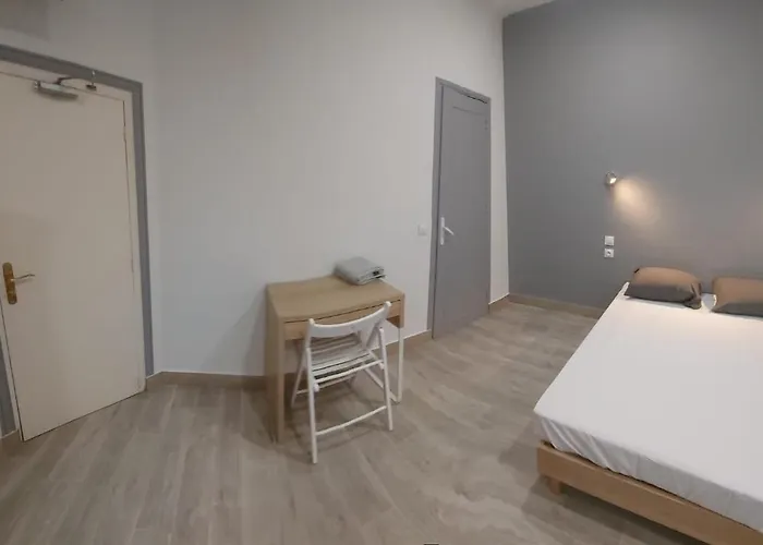 Ardenn'hotel מלון